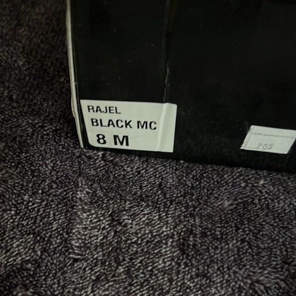 Women’s faux suede new without tags black knee-high boots.size 8 medium - Picture 7 of 10